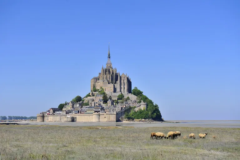 Mont-Saint-Micheli saar mõõna ajal