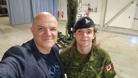 Отец погибшего в Марупе Себастьяна: "Моего сына уже ничто не вернёт"