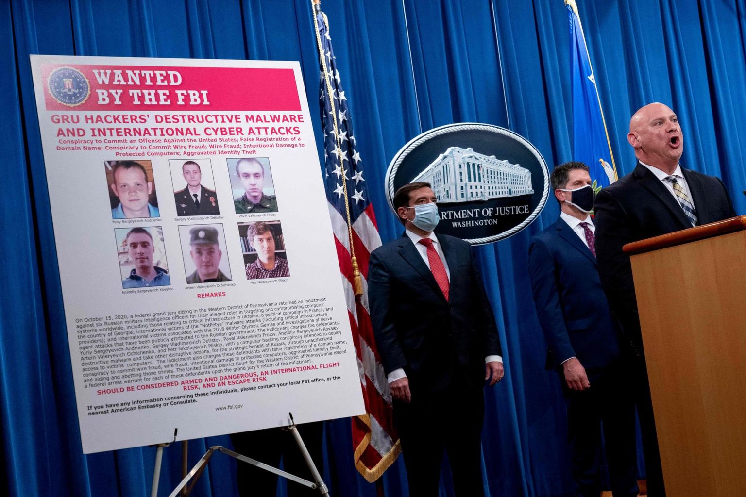 USA Föderaalne Juurdlusbüroo kuulutas küberrünnakutega seotud kuus endist või praegust GRU ohvitseri tagaotsitavaks. 