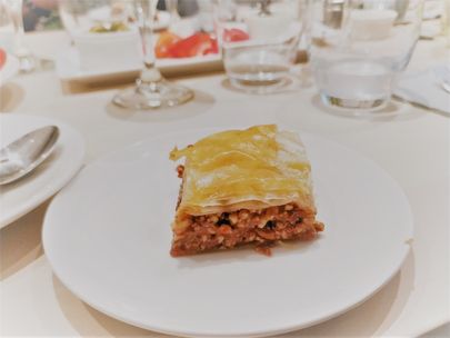 Классический греческий десерт - пахлава.