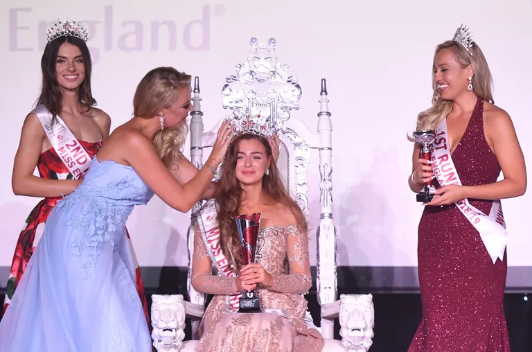 18-aastane Alisha Cowie valiti Miss Englandiks