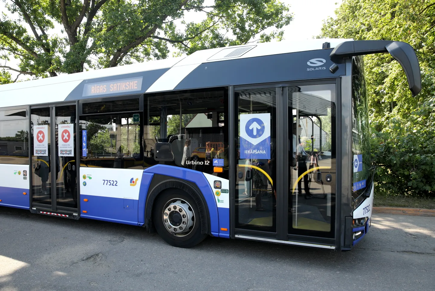 SIA "Rīgas satiksme" autobuss.