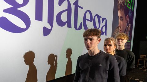 "Morteni" näitlejate ja tegijate külaskäik tekitas Viljandi kinokassasse järjekorra