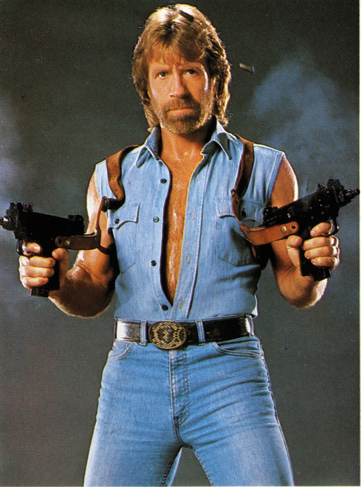(Rebenevates?) teksades Chuck Norris «Invasion U.S.A.» (1985)
