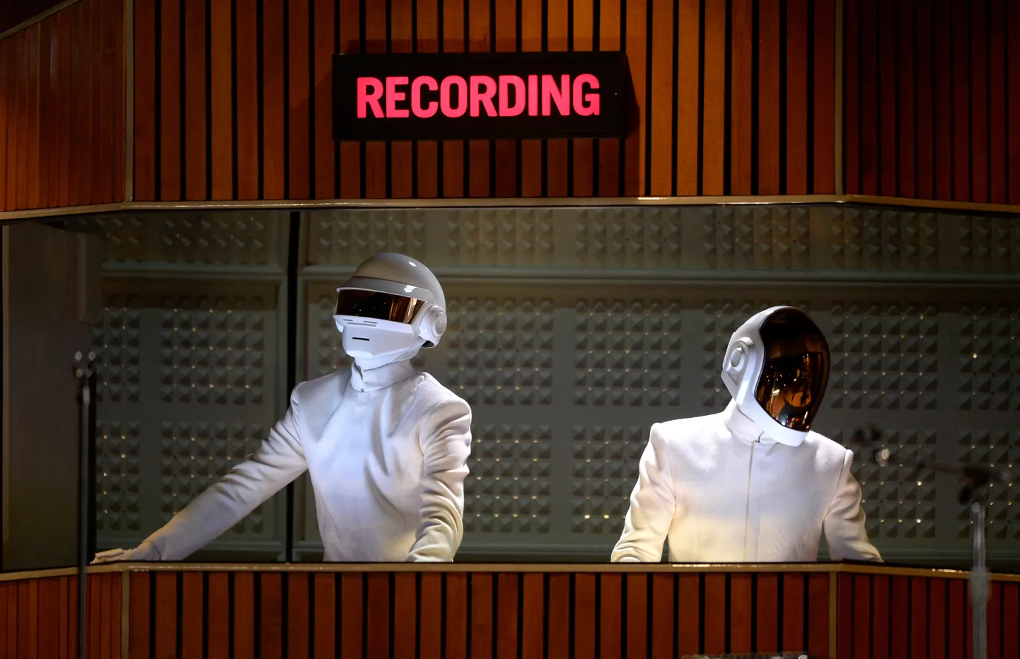 Daft Punk esines Grammy auhinnagalal aastal 2014.