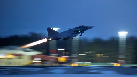 Rootsi valmistub Gripeni hävitajaid Ukrainale üle andma