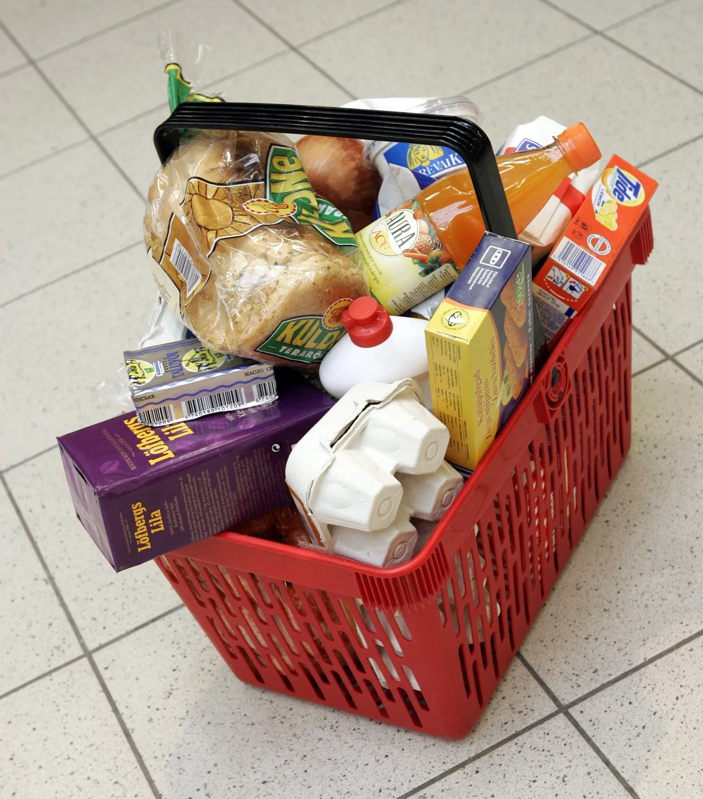Kuna ostjad läksid suurte ostudega kiirkassasse, siis poed loobusid kiirkassadest.