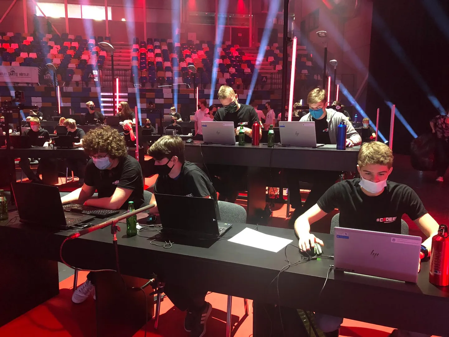 Paide noored panevad oma küberoskused proovile rahvuscahelisel võistlusel Cyber Battle of Estonia 2021.