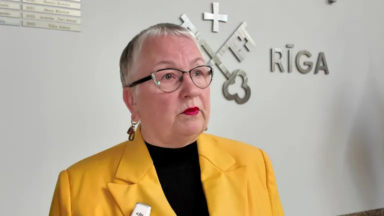 Rīgas domes deputāte, Izglītības, kultūras un sporta komitejas priekšsēdētāja (Par) Laima Geikina