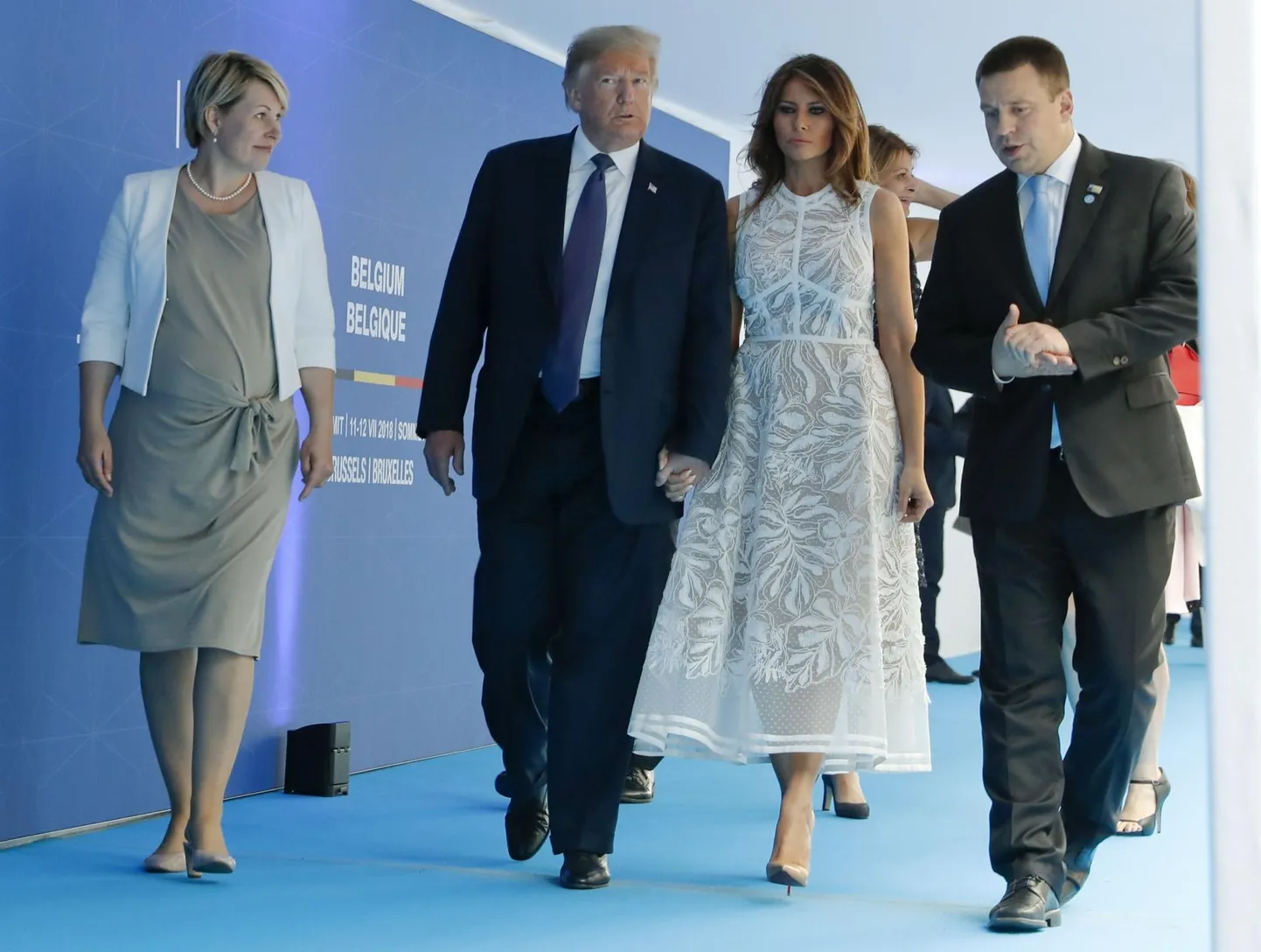 Karin Ratas, Donald Trump, Melania Trump ja Jüri Ratas mullu juulis Brüsselis peetud NATO tippkohtumisel. FOTO: Yves Herman/AP/Scanpix