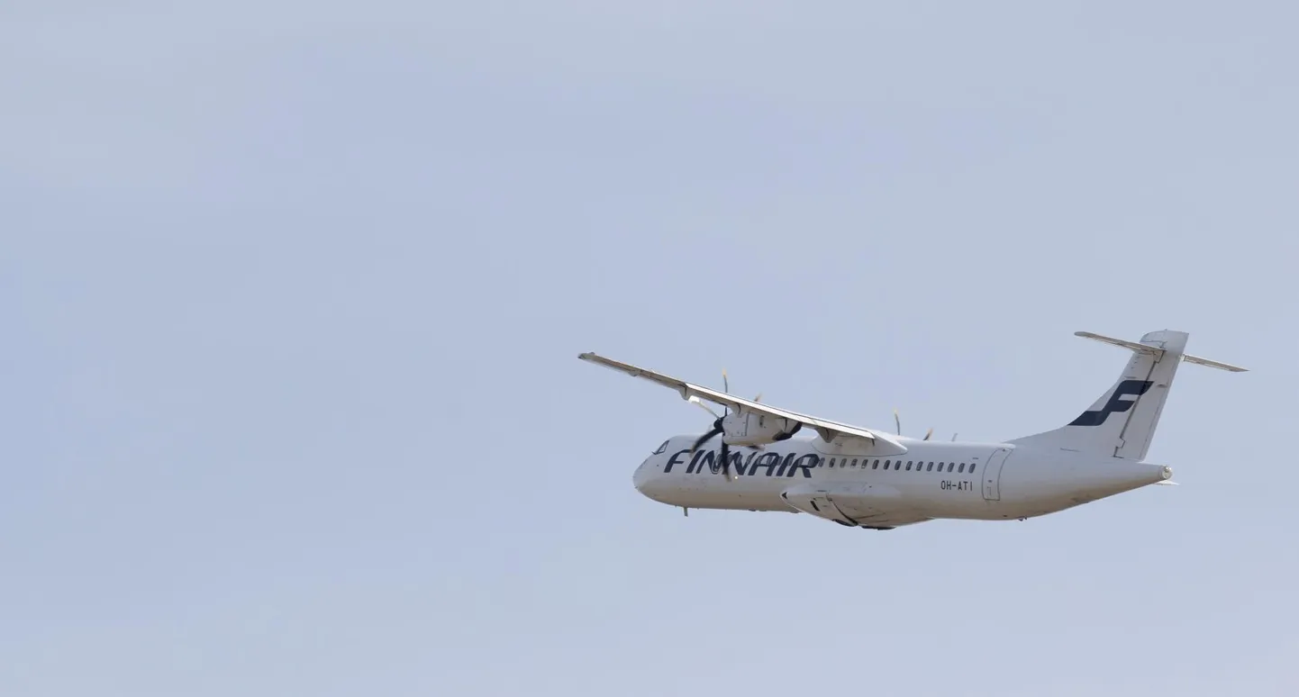 31 марта авиакомпания Finnair возобновила регулярные рейсы между Тарту и аэропортом Хельсинки. Однако самолет, который должен был приземлиться в Тарту сегодня ночью, развернулся и вернулся в Хельсинки.