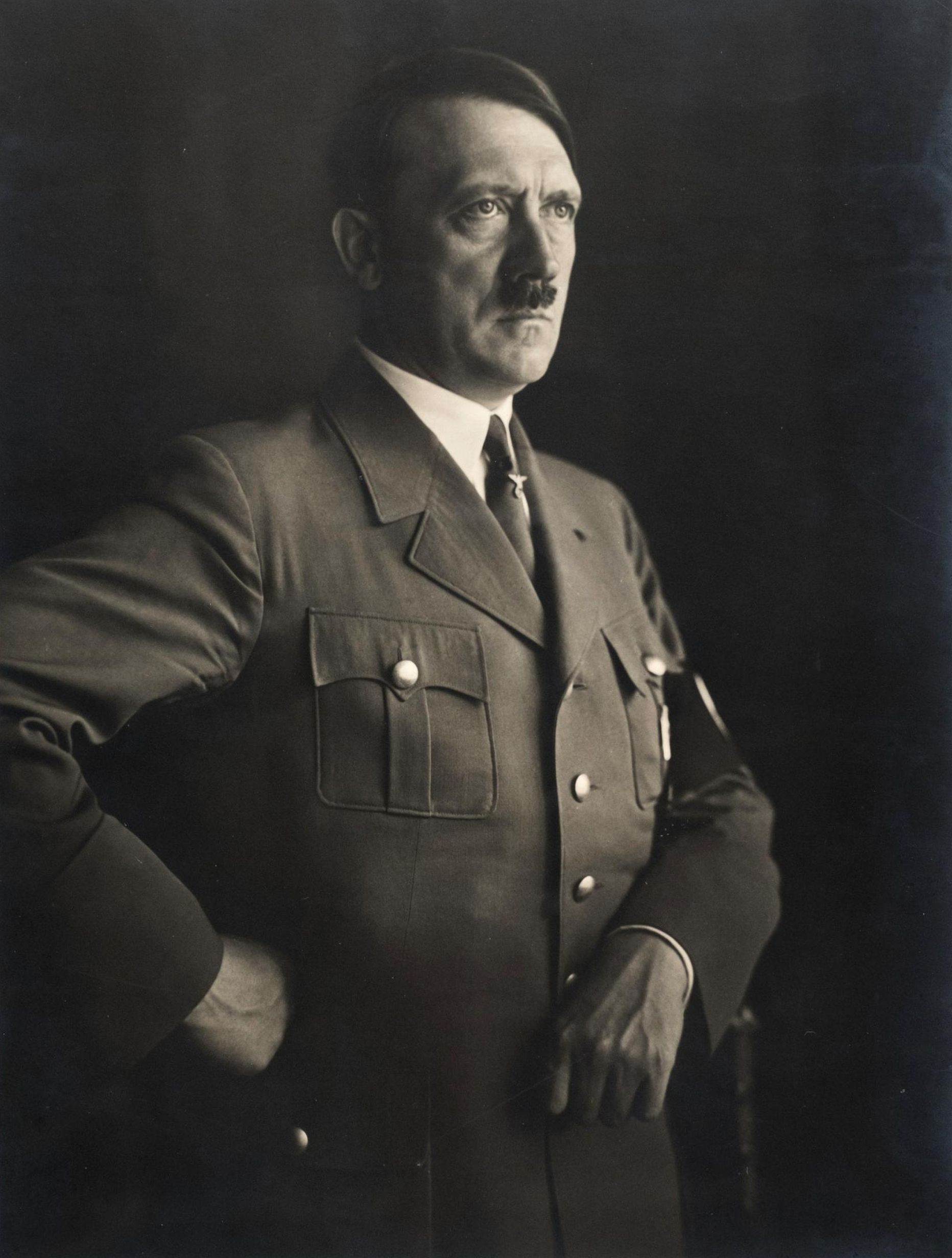 Adolf Hitler 1940. aastatel tehtud portreefotol
