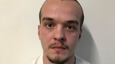 Politsei pidas Haapsalus kinni kelmuses kahtlustatava ja ots