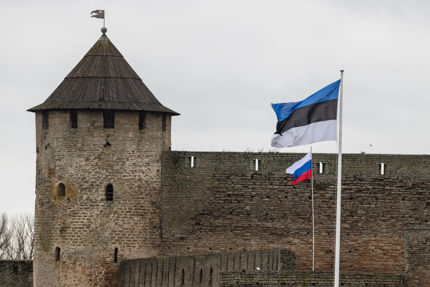 Граница в Нарве.