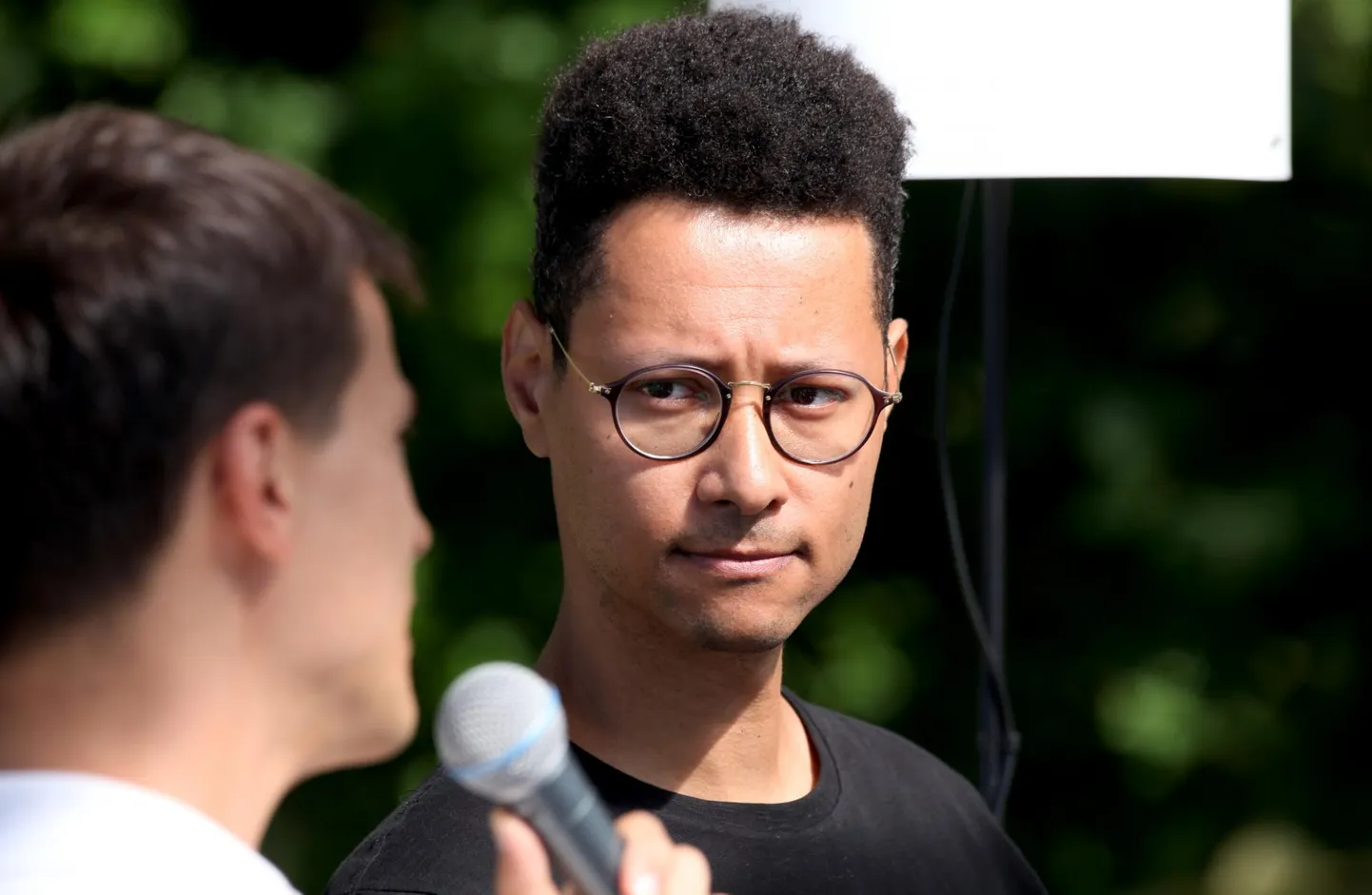 Jim Ashilevi 2022. aasta Arvamusfestivalil Paides. Ta on kirjutanud näidendeid ning avaldanud lühiproosat ja luulet ajakirjades. Ta on juhtinud neli hooaega ETV kultuurisaadet «OP!» ning olnud Von Krahli teatri palgal.