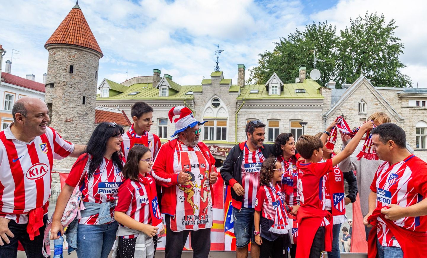 UEFA Super Cup. Madridi Atletico fännid Tallinna vanalinnas.