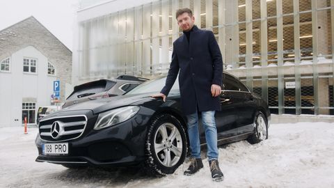 Подрабатывающий таксистом депутат Репинский купил себе новый 