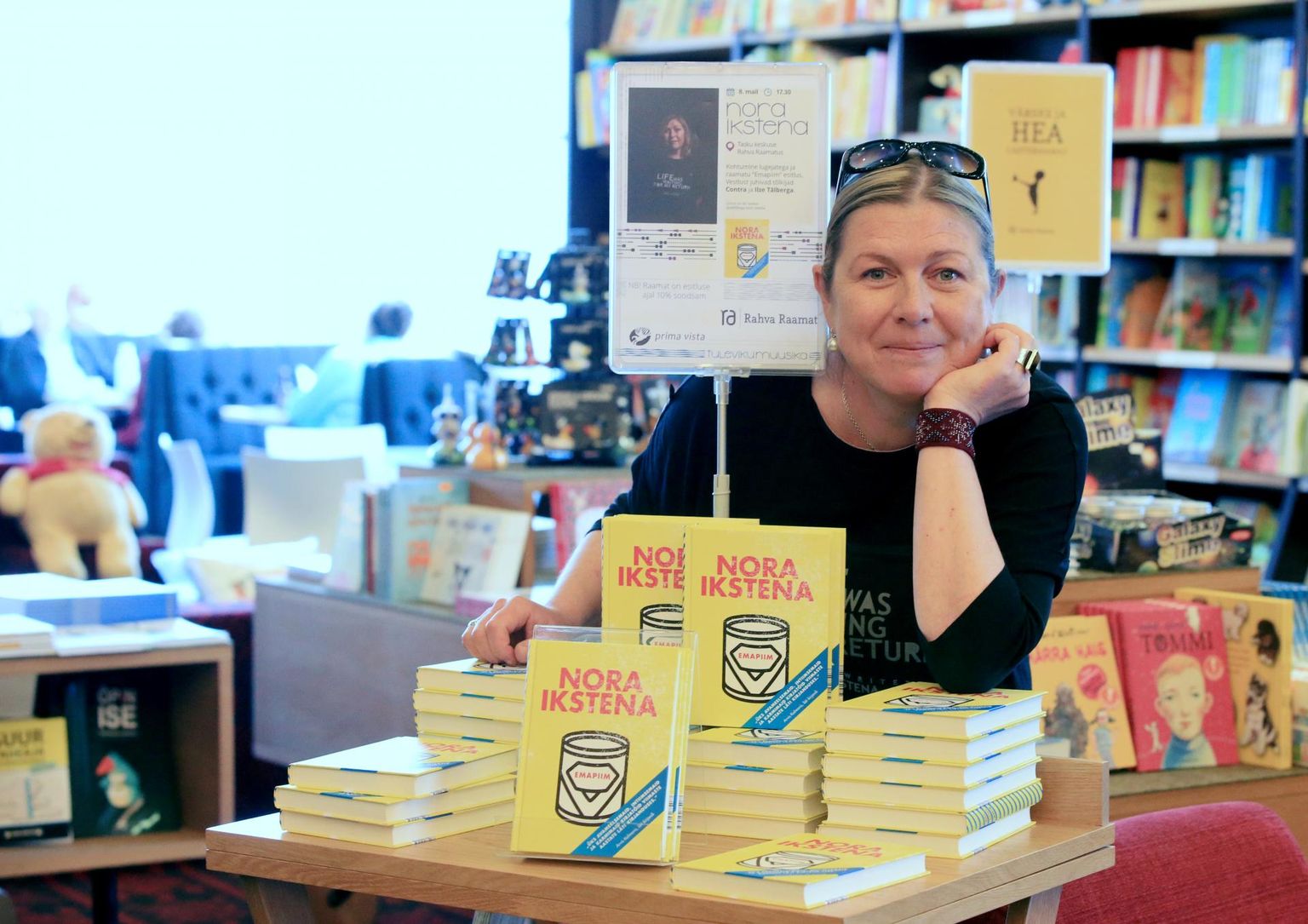 Nora Ikstena 2018. aastal Tartus kirjandusfestivalil Prima Vista.