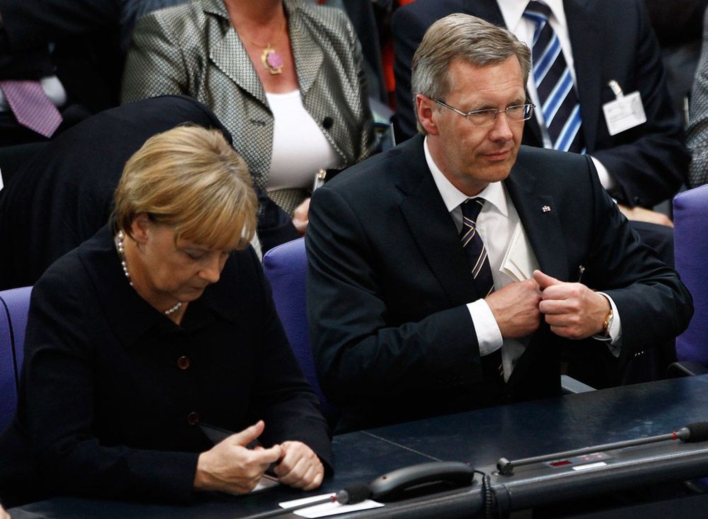 Murelikud: Angela Merkel ja Christian Wulff polnud päeval edus sugugi kindlad.