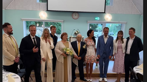 KLÕPSUD ⟩ Vendade Sõnajalgade isa abiellus 91-aastaselt uuesti