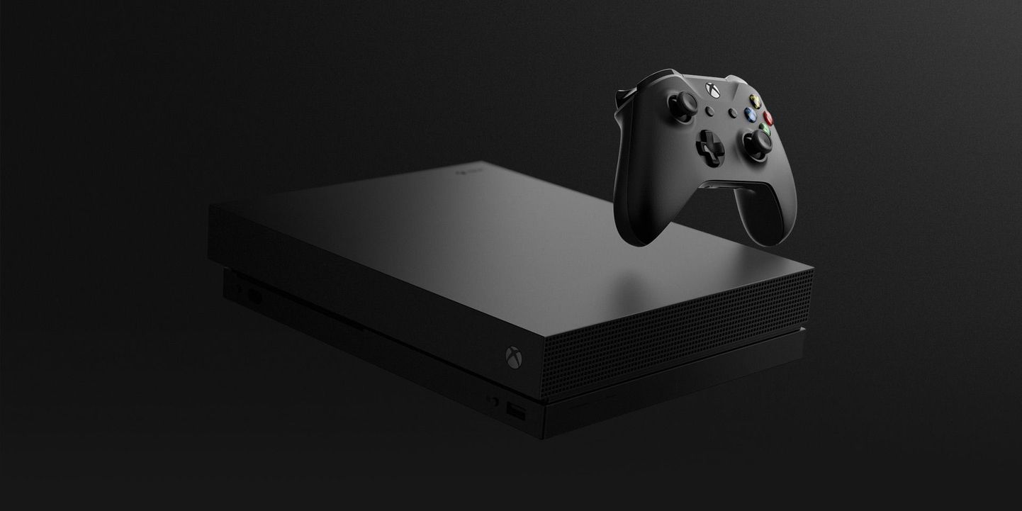 Игровая консоль Xbox One X. Иллюстративное фото.