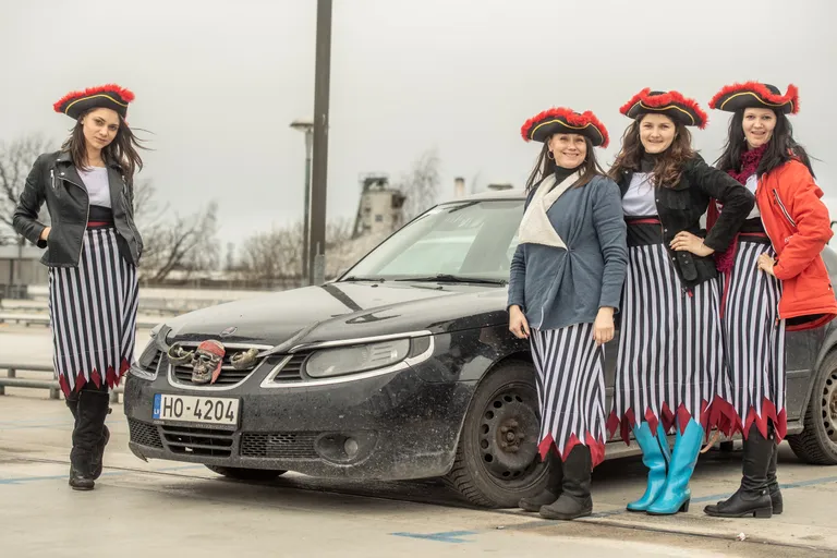 Foto: Sieviešu rallija komandas ierodas galapunktā Женское ралли