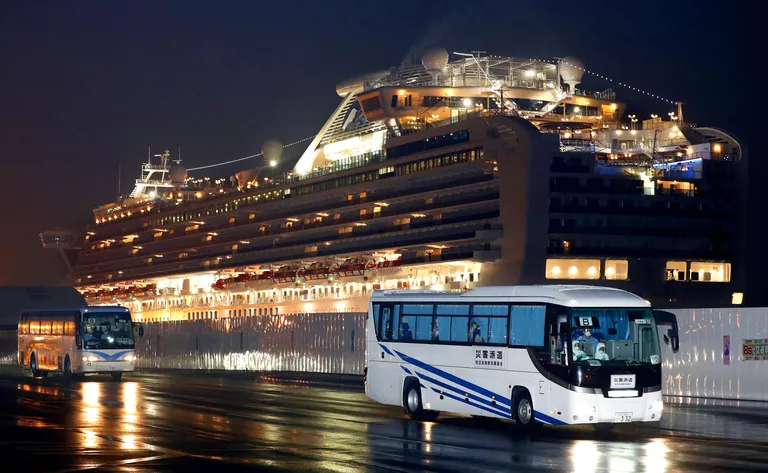 Kruiisilaev Diamond Princess on alates 3. veebruarist Jaapanis Yokohamas uue koroonaviiruse tõttu karantiinis.
