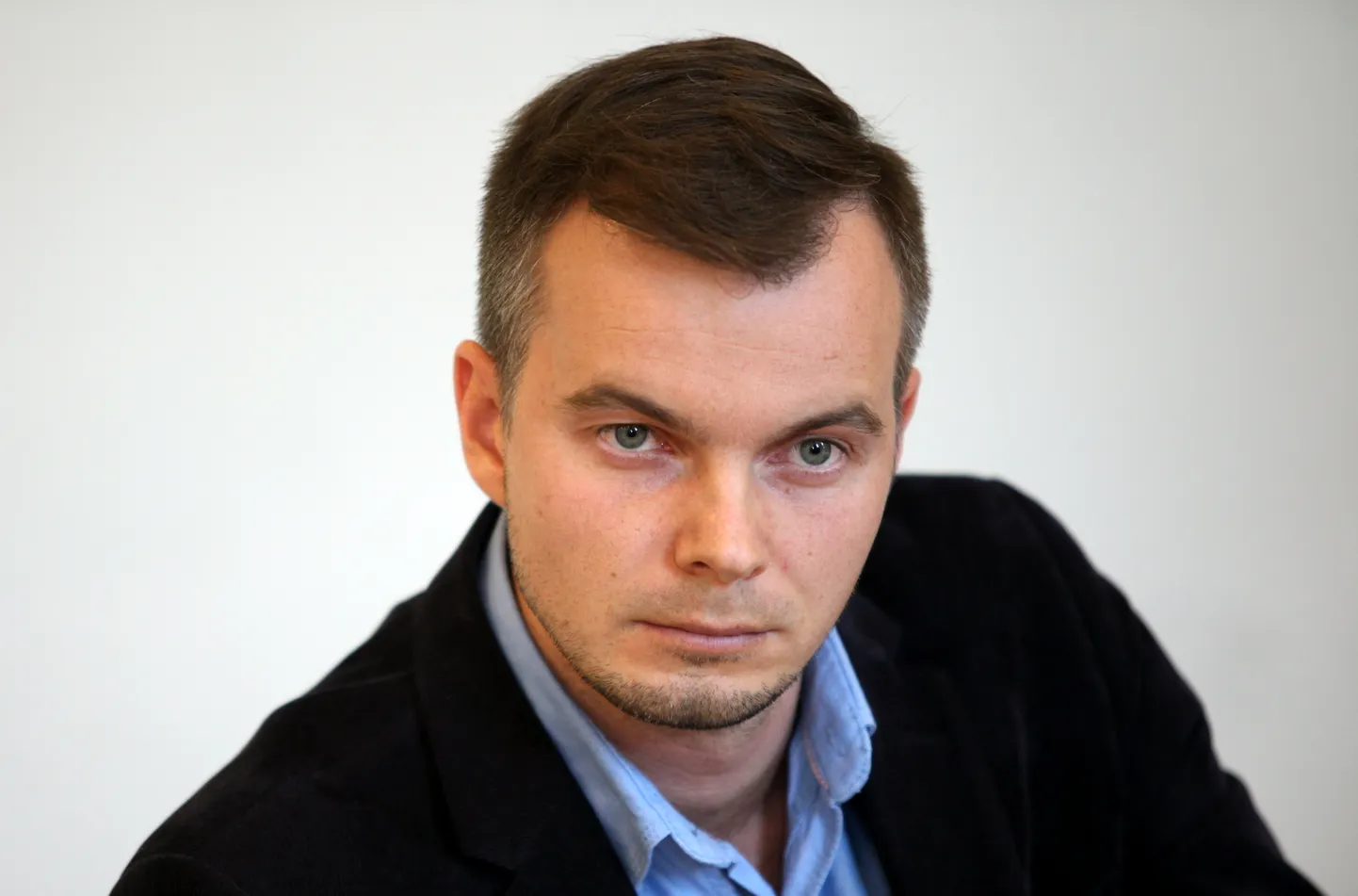 SIA "KL Retail" valdes loceklis Kristaps Lūsis piedalās preses konferencē "Vai nodokļi sekmēs tautsaimniecības un MVU attīstību?".