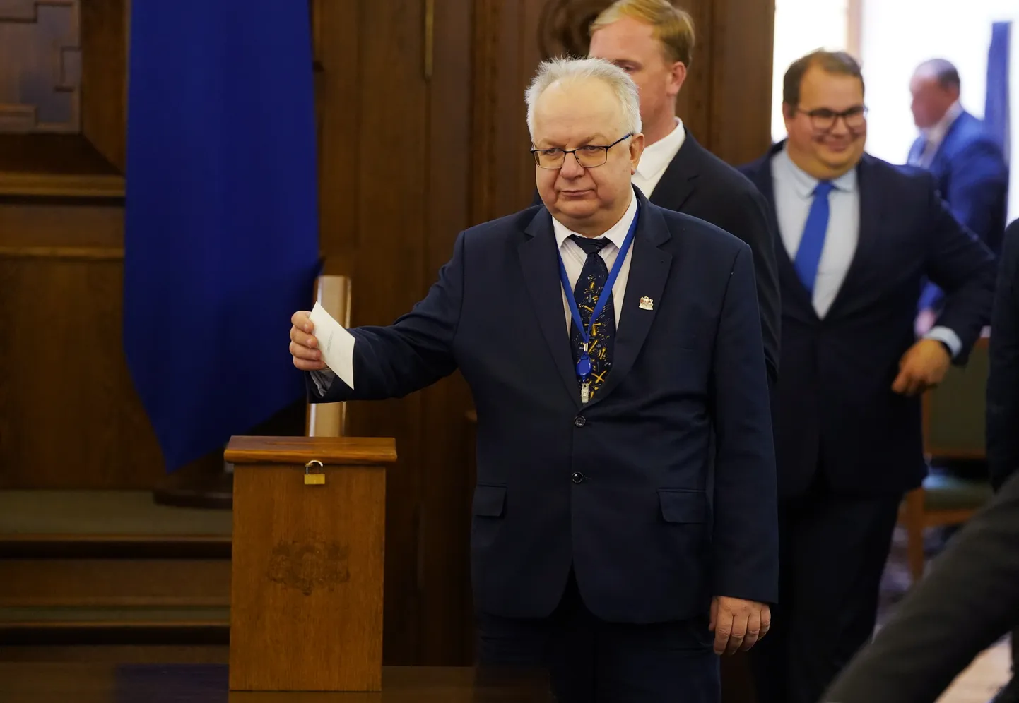Юрий Яковин