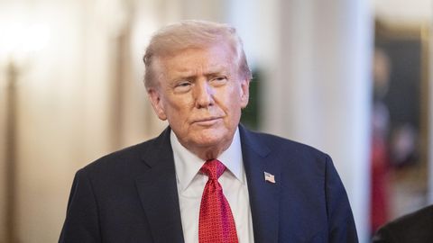 Tramps pagaidām neplāno piegādāt Ukrainai "Tomahawk" raķetes