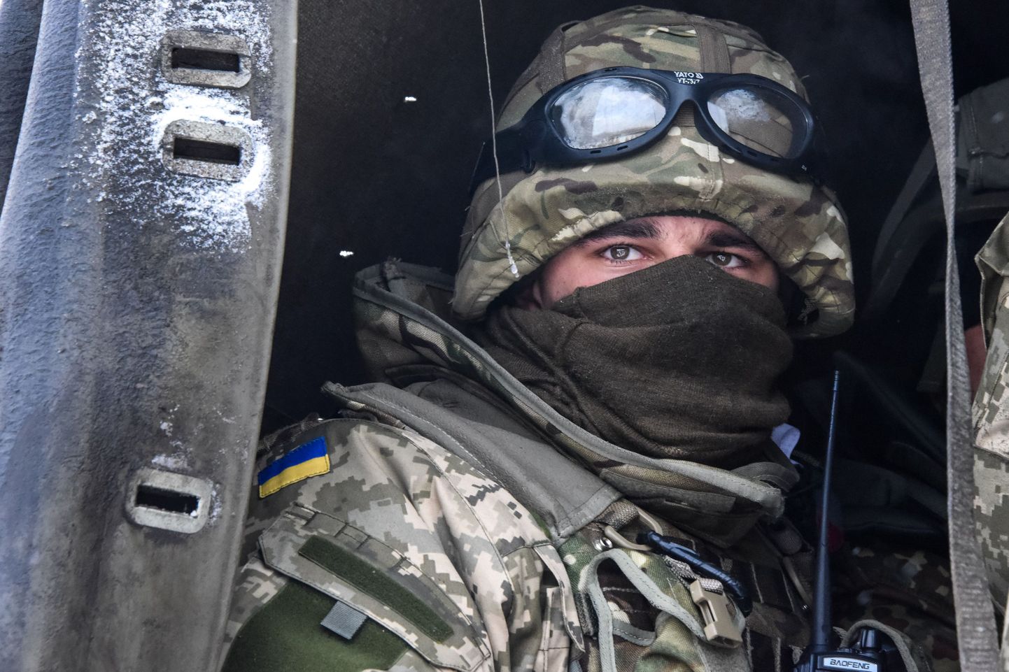 Ukraina sõdur Donetski lennujaama lähedal.