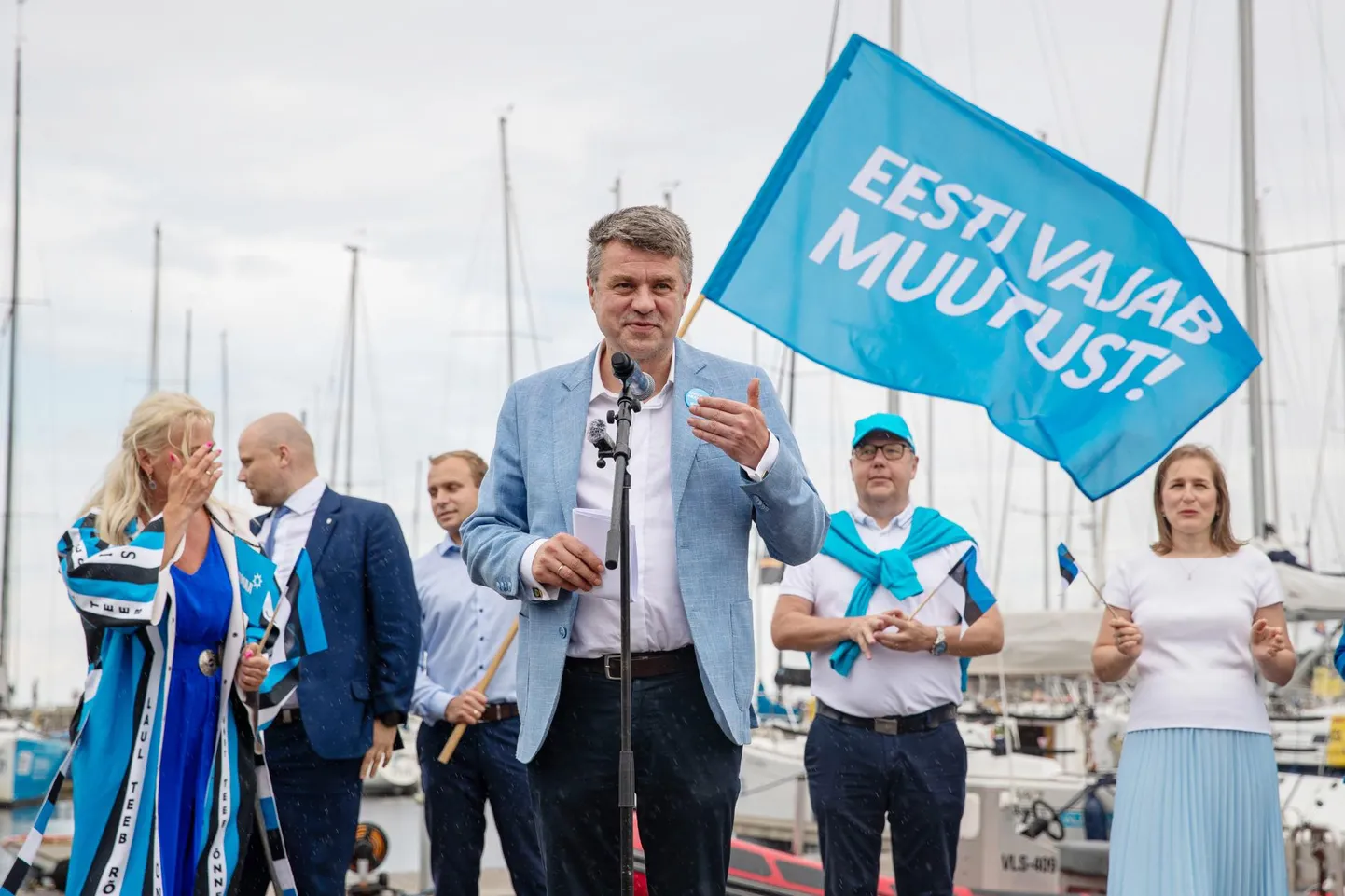 Reitingud: liider on Isamaa, koalitsioonierakondadele toetajaid napib