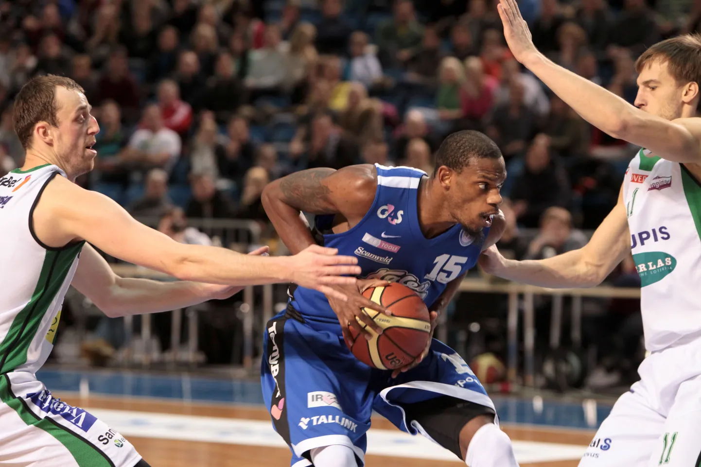 Frank Elegar (palliga) Kalev/Cramo särgis.
