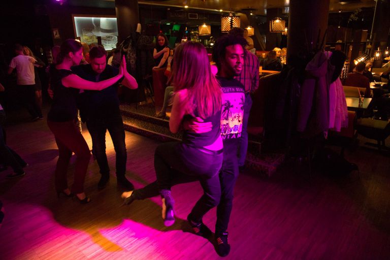 Cubanita Live Cafe täitub tantsufännidega igal õhtul.