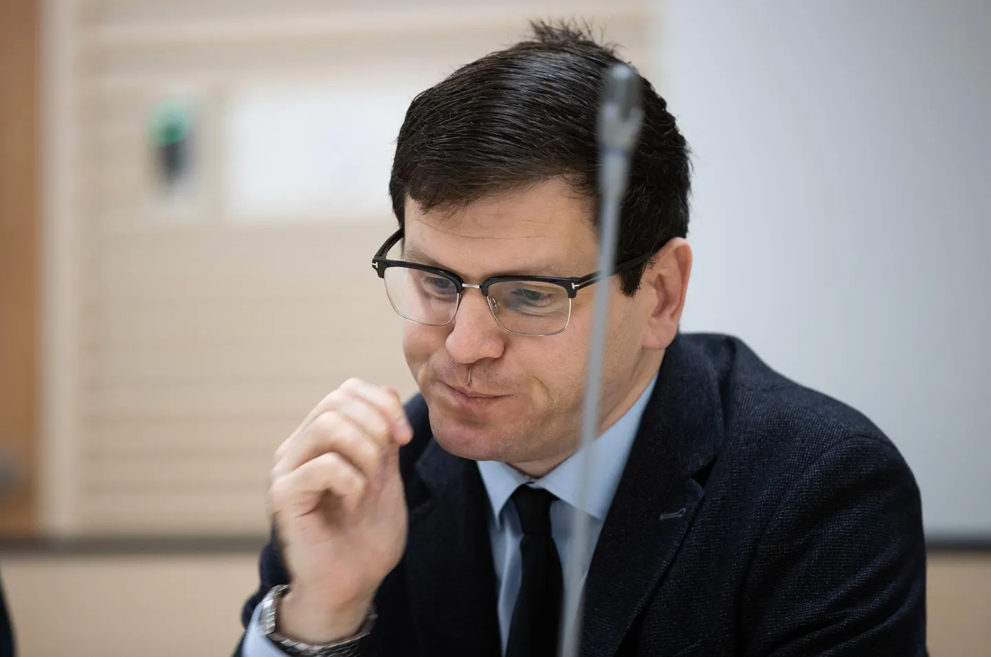Пеэтер Хельме в суде.