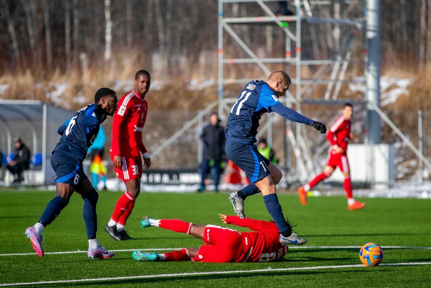 Nii nagu aprilli alguses, võitis Paide linnameeskond (sinises) ka viimases mängus Harju JK Laagrit 1:0.