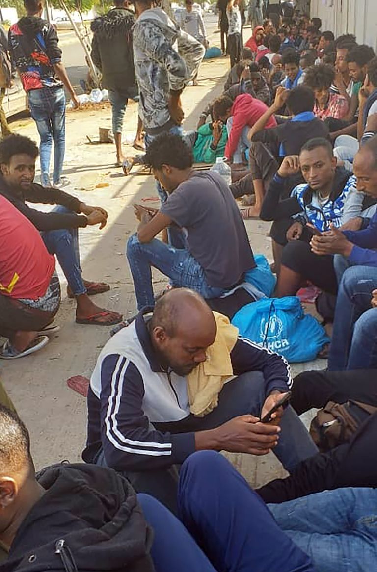 Abu Salimist Tripolisse saabunud migrandid.