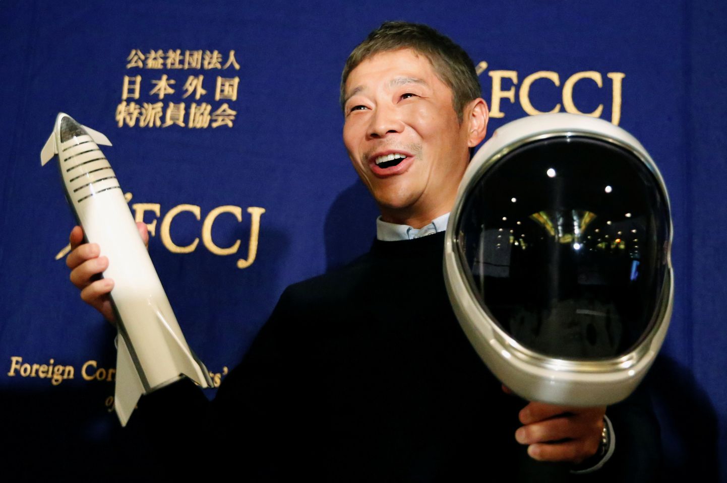 Jaapani miljardär Yusaku Maezawa, kes valiti esimeseks Kuu-turistiks ja kes pakub kaheksale inimesele tasuta Kuu-lendu