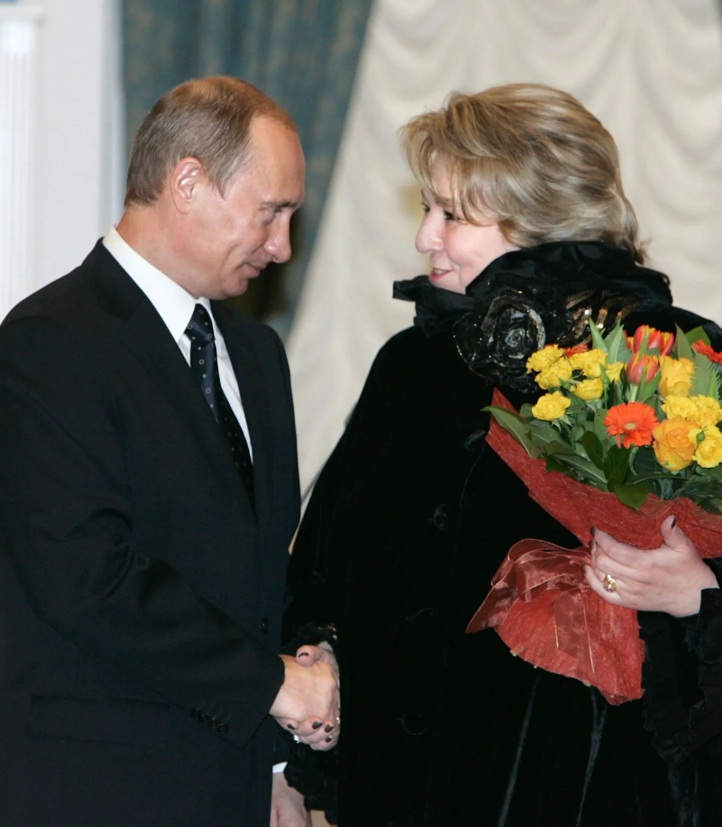 Татьяна Тарасова во время встречи в Владимиром Путиным.