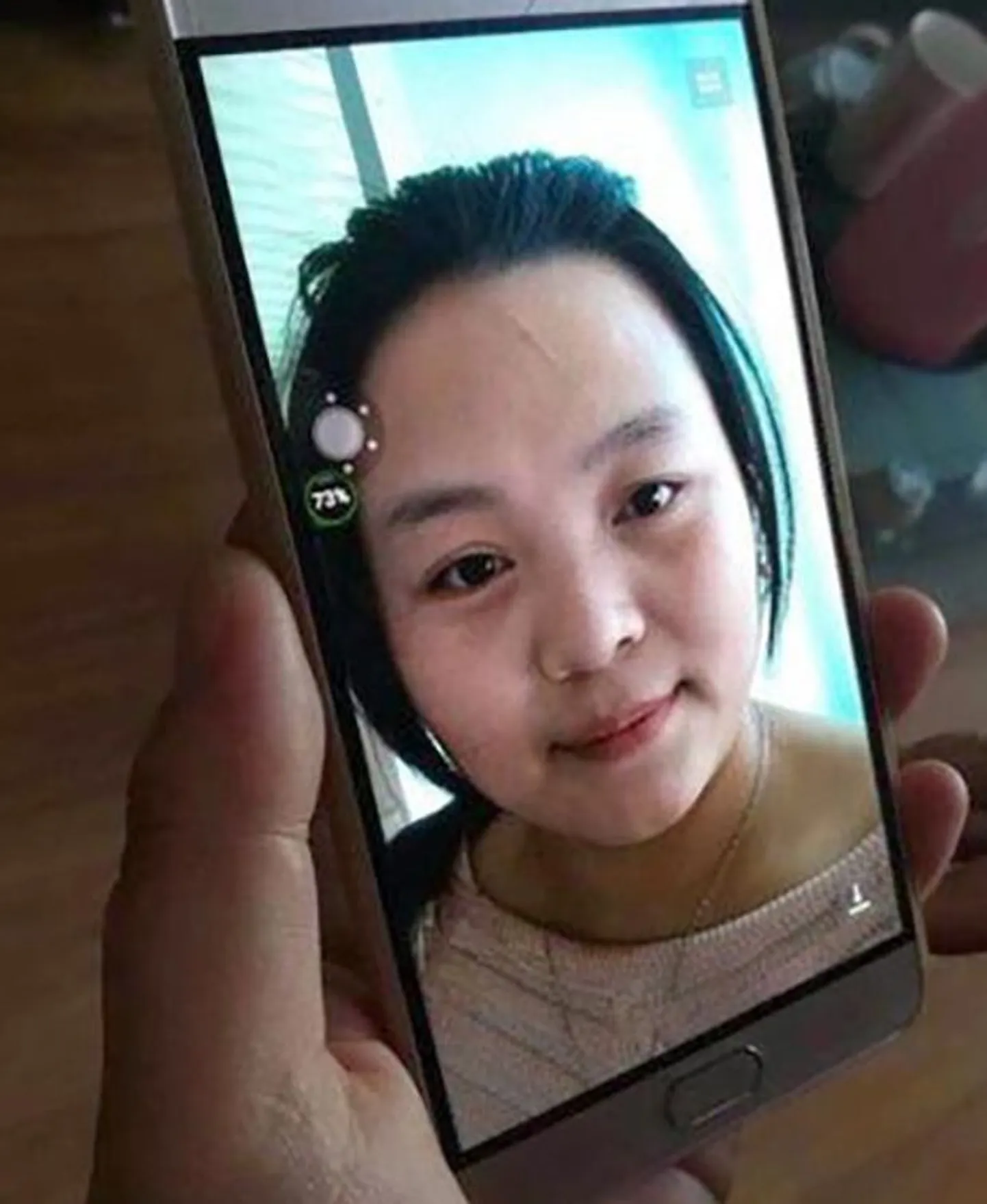 Kang Ying, sünninimega Wang Qifeng