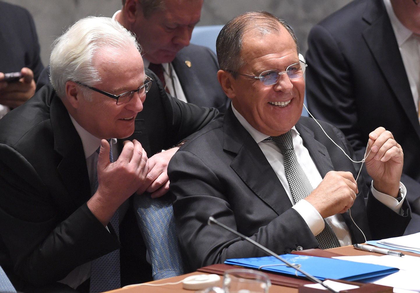 Vene välisminister Sergei Lavrov (paremal) ja Vene suursaadik ÜROs Vitali Tšurkin täna ÜRO Julgeolekunõukogu kohtumisel.