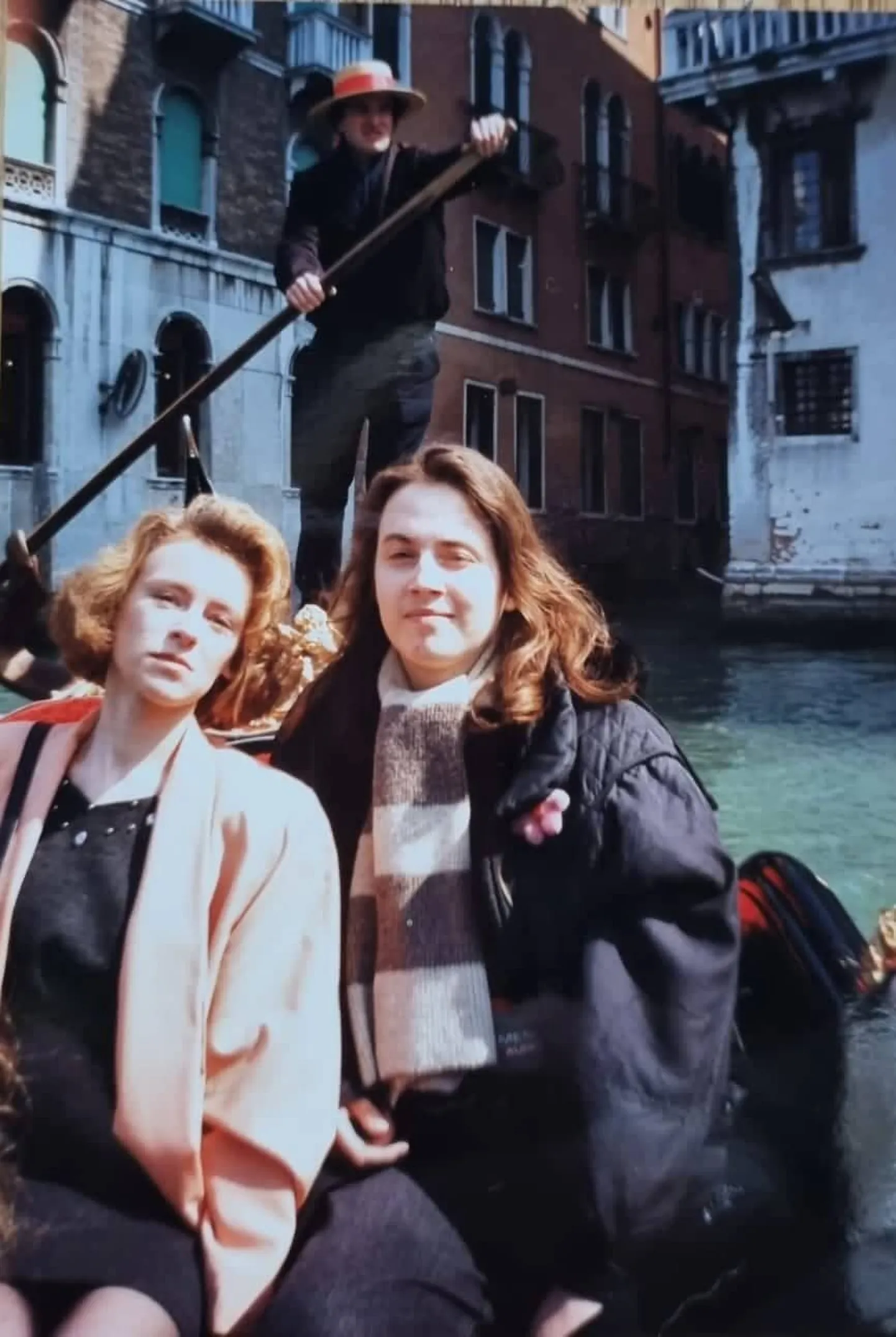 Diāna un Marija 1995. gada aprīlī Venēcijā.