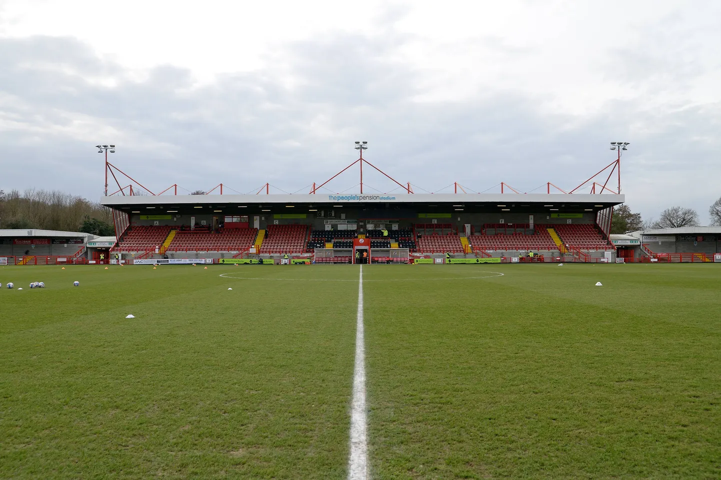 Crawley Towni koduväljak.