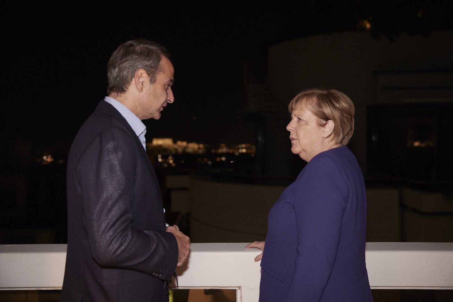 Kreeka peaminister Kyriakos Mitsotakis ja Saksa liidukantsler Angela Merkel.