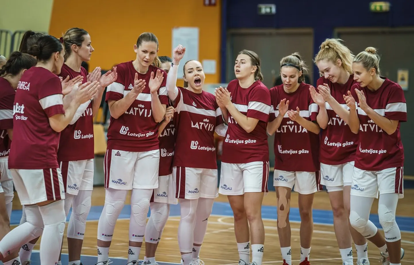 Latvijas sieviešu basketbola izlases spēlētājas