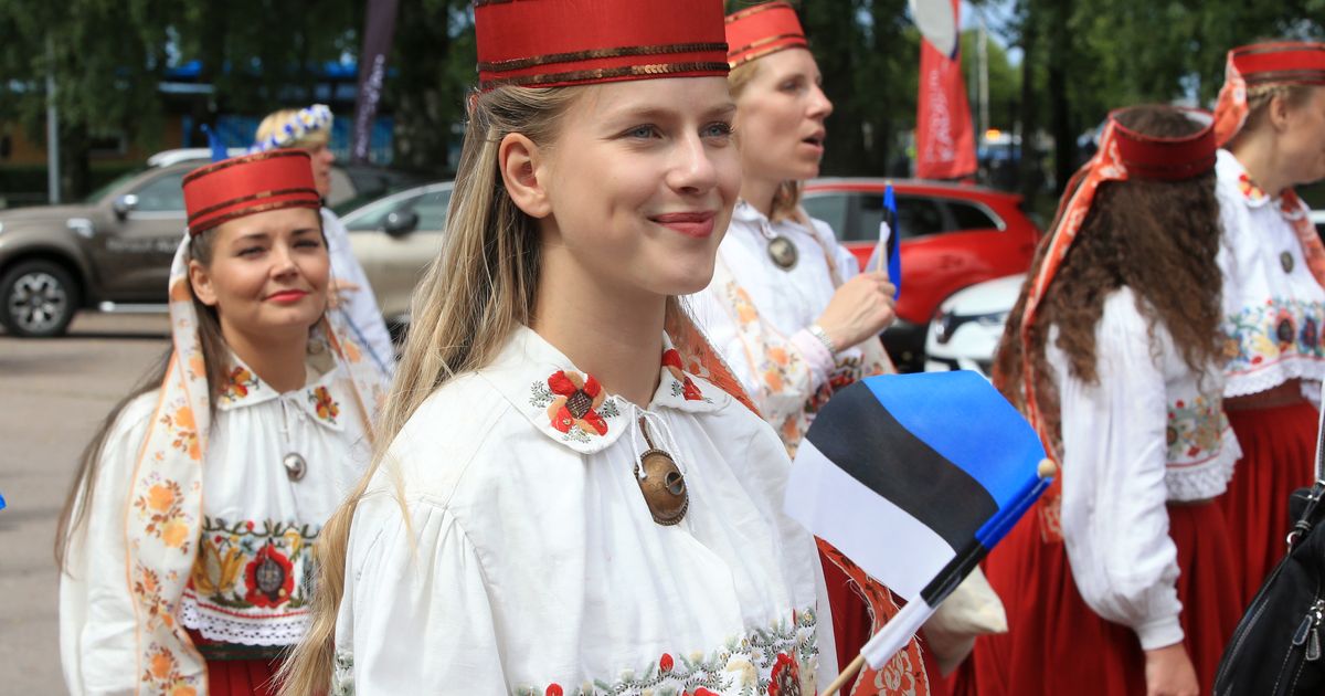 Suur galerii: vaata, millised kaunitarid marssisid eilse laulupeo rongkäigu ajal