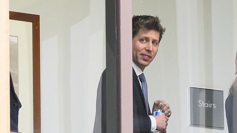 Musk kaotas kohtuasja OpenAI vastu – vandekohtunikud: hilja, peremees, hilja