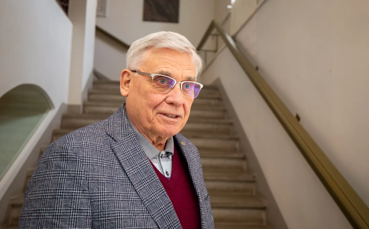 Professor Mati Karelson on Eesti arvutikeemia valdkonna teerajaja ning kuulub ainete keemiliste omaduste ennustajana maailma tippude hulka.