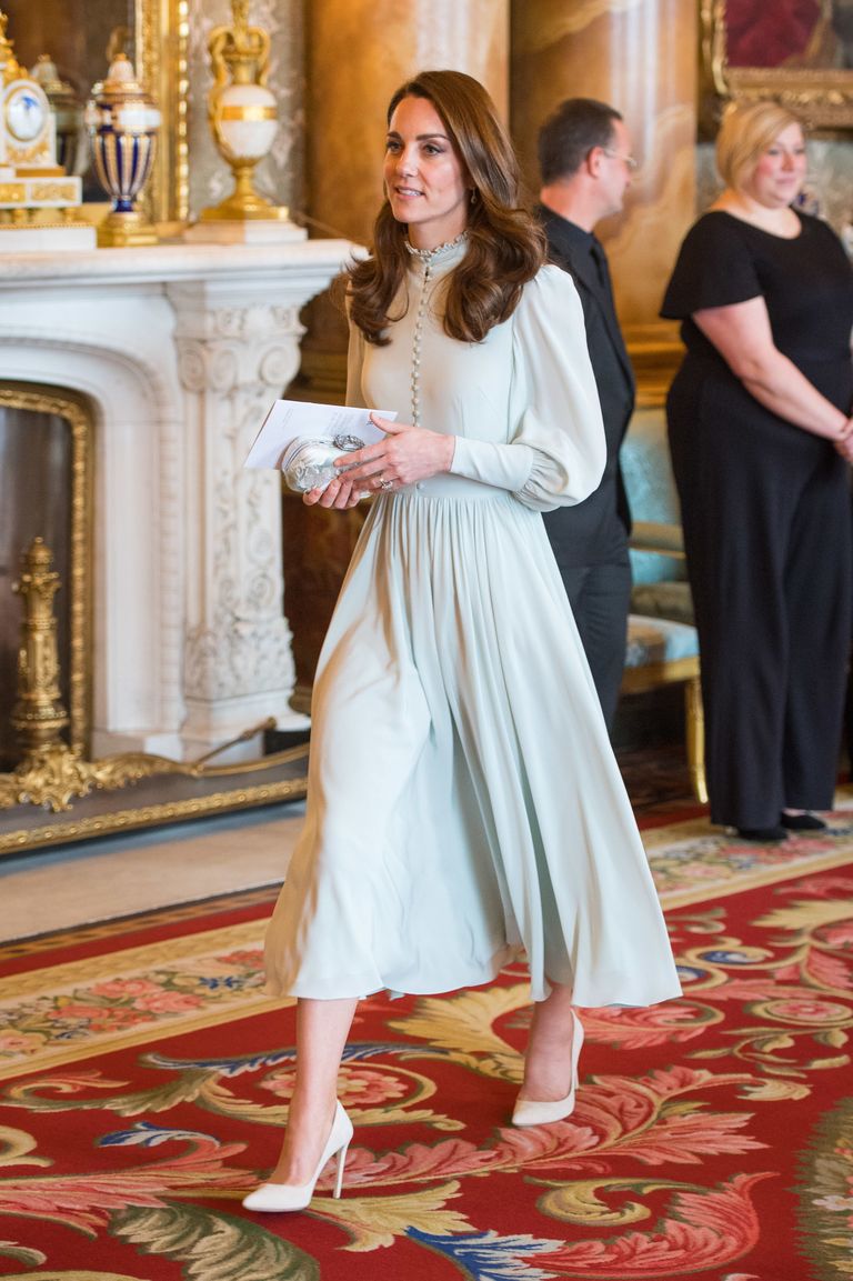 Kate Middleton tuli ametijuubeli puhul prints Charlesi õnnitlema.