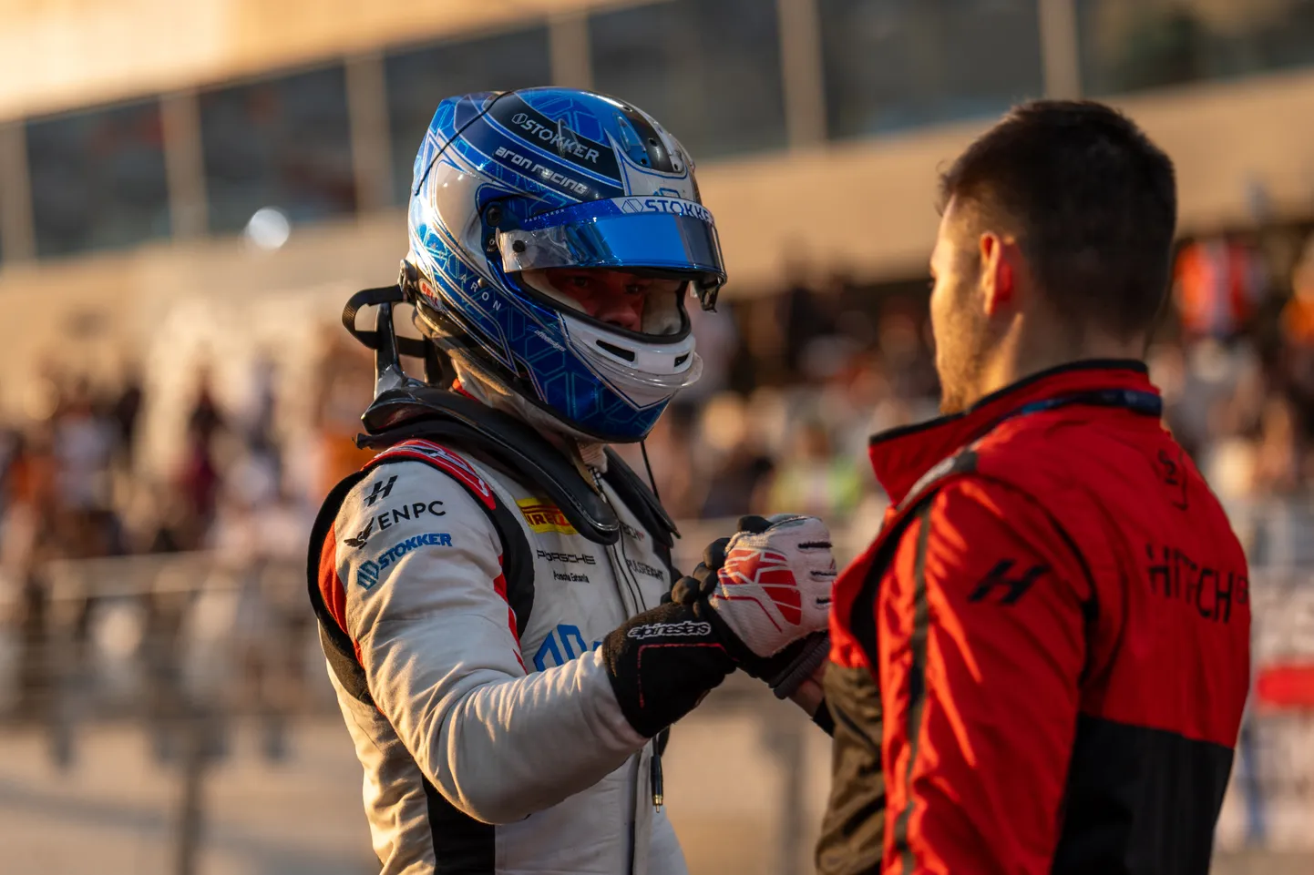 Paul Aron (vasakul) tegi vormel 2-s töö ära, nüüd on sihik F1 peal!